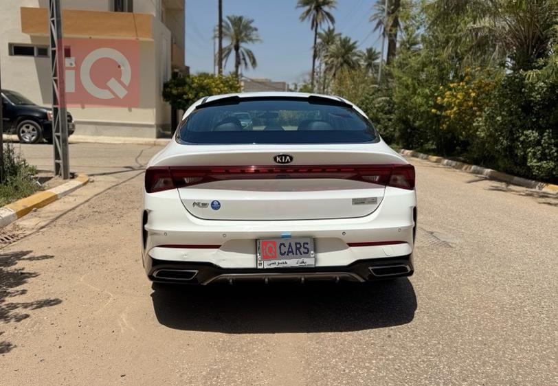 كيا K5